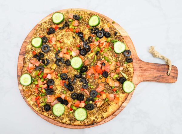 Zatar and Veggies Manoosh